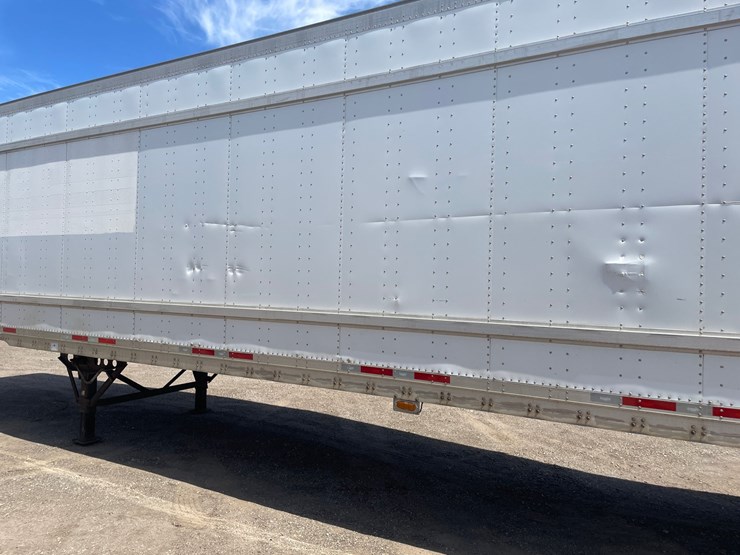 #412-•-2011-wonda-semi-trailer-(has-wi-title)-(denmark,-wi)-image-10