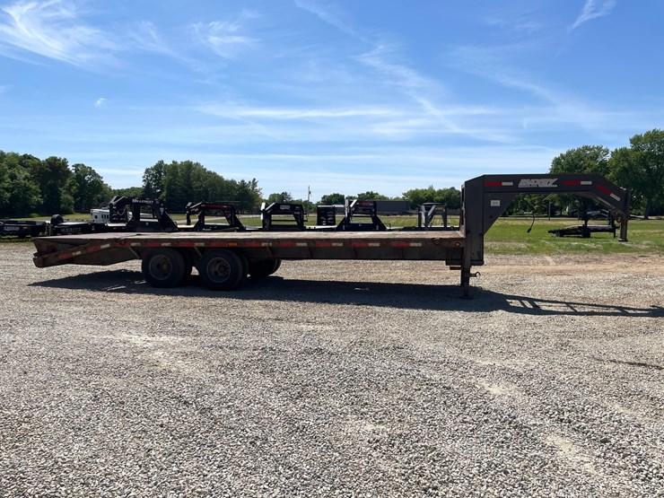 #456-•-2014-maxey-25'-gooseneck-flatbed-trailer-(has-wi-title)-(helenville,-wi)-image-4