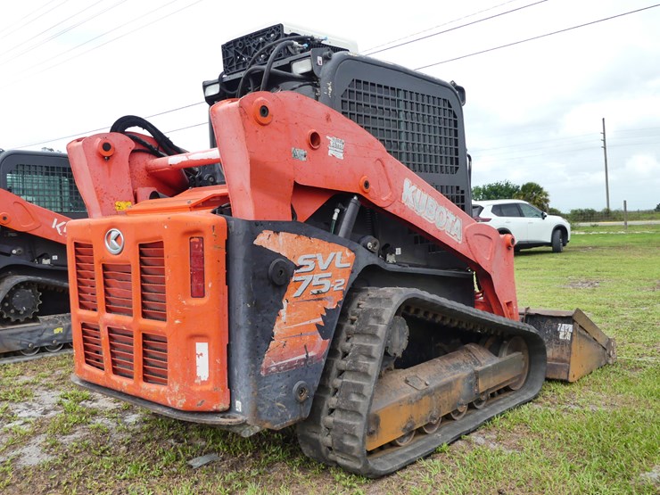 2019-kubota-svl75-2-image-6