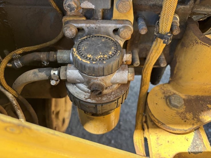 1998-caterpillar-cp-433c-image-34