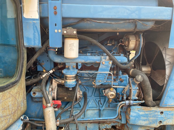 ford-7710-image-16