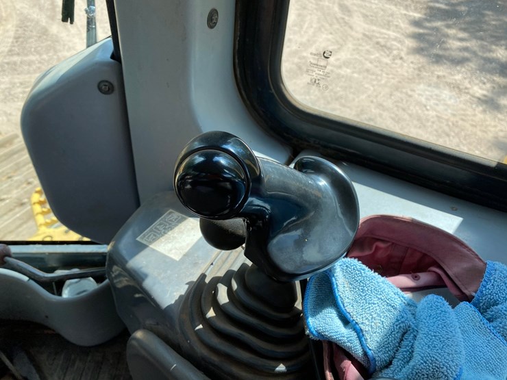 2006-komatsu-d61px-image-39