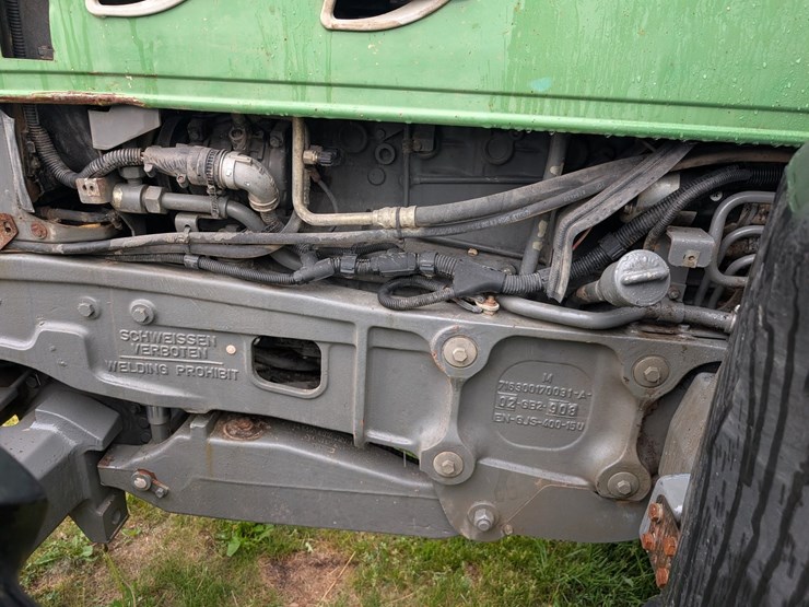 2005-fendt-818-image-20