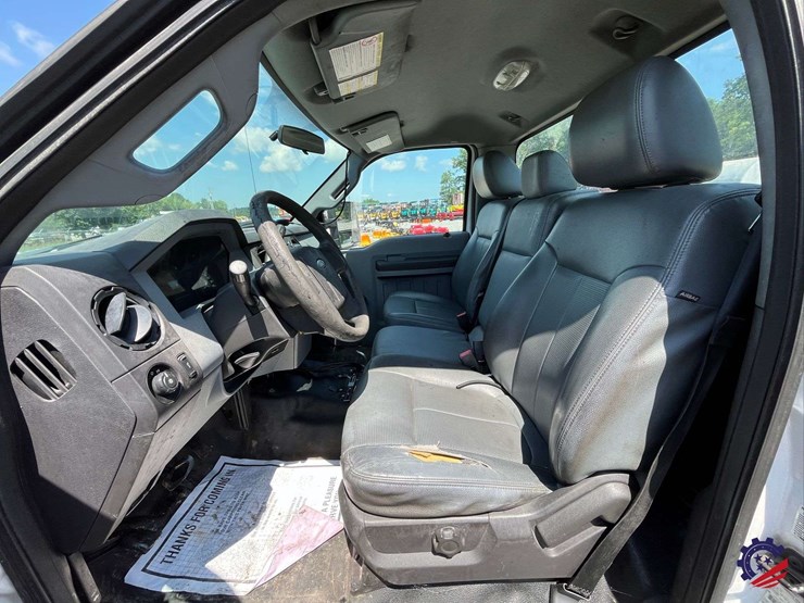 2016-ford-f550-image-53