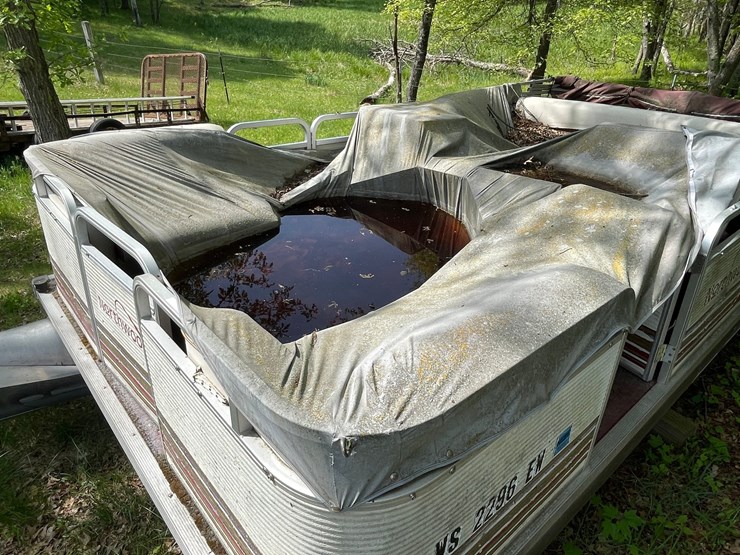 #502-•-northwood-pontoon-with-motor-(no-title)-(spring-brook,-wi)-image-11