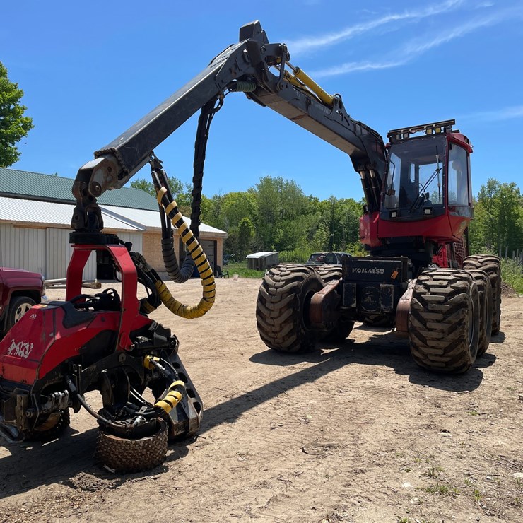 #100 • 2013 Komatsu 941.1 6WD Timber Harvester With 370.2 Harvesting Head (Curtis, MI)