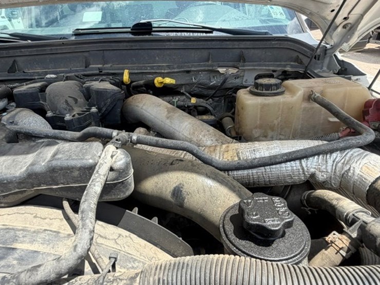 2013-ford-f550-image-61