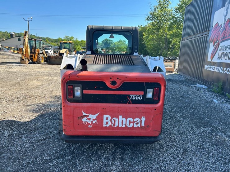 2019-bobcat-t550-image-3