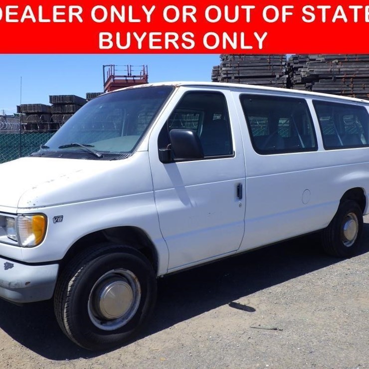 2000 FORD ECONOLINE 350