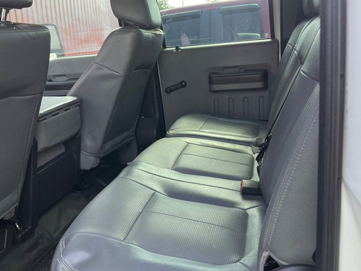 2015-ford-f550-image-4