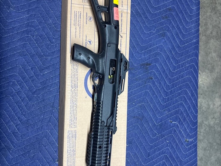 #40-•-hi-point-4595-carbine-45-auto-image-1