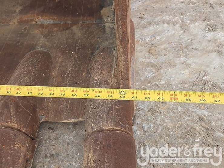 2022-komatsu-pc360-lc-11-image-24