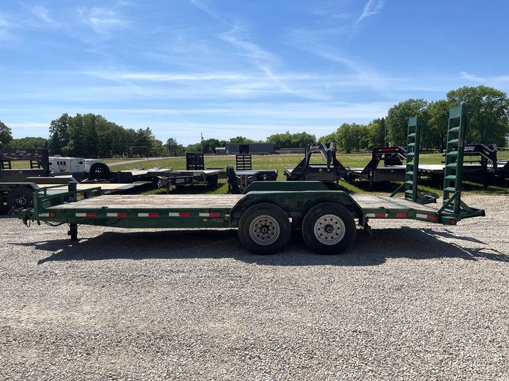 #452-•-2018-load-trail-20'-tandem-axle-trailer-20'-flatbed-trailer-(has-mn-title)-(helenville,wi)-image-8