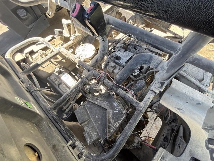 2014-kawasaki-mule-610-xc-image-18