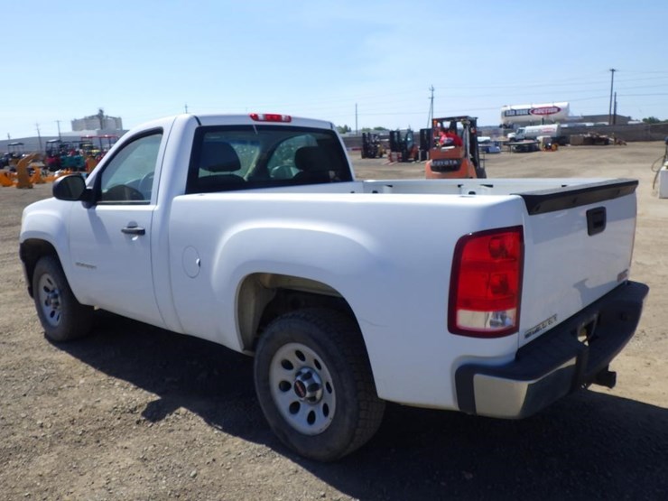 2013-gmc-1500-image-5