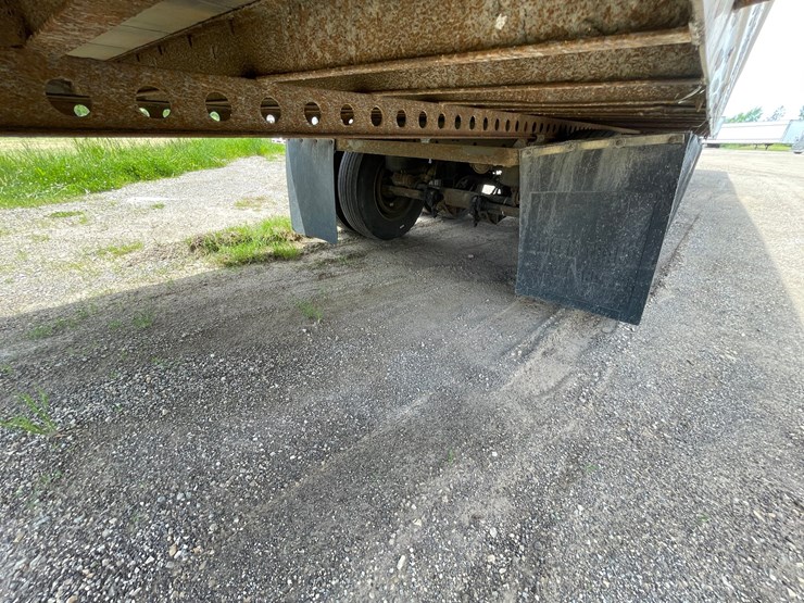 #420-•-2009-stoughton-semi--trailer-(title-in-delay)-(denmark,-wi)-image-17