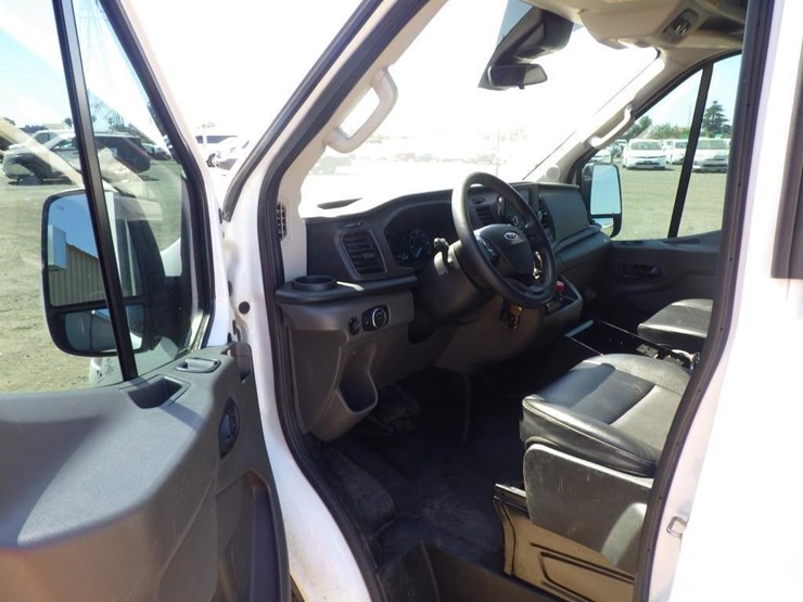 2020-ford-transit-image-5