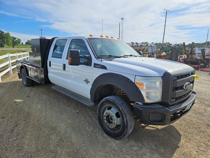 2012-ford-f550-image-7