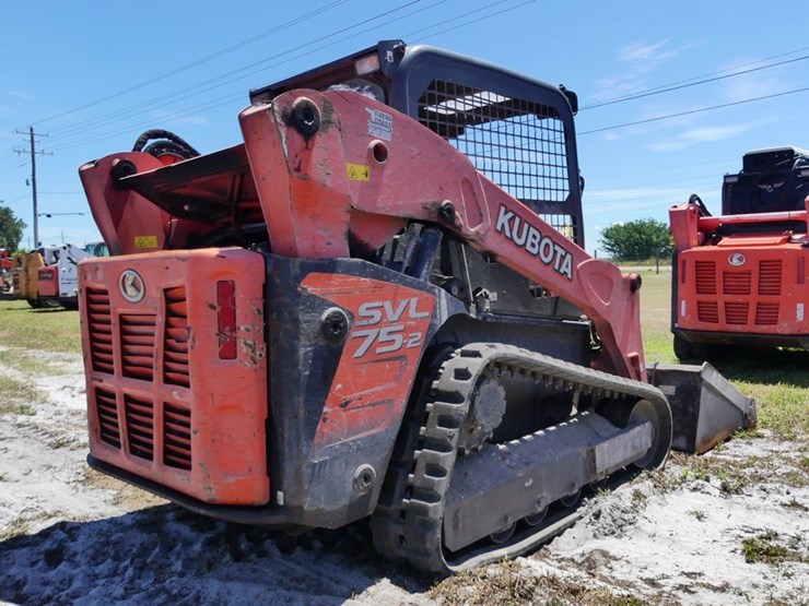 2019-kubota-svl75-2-image-7