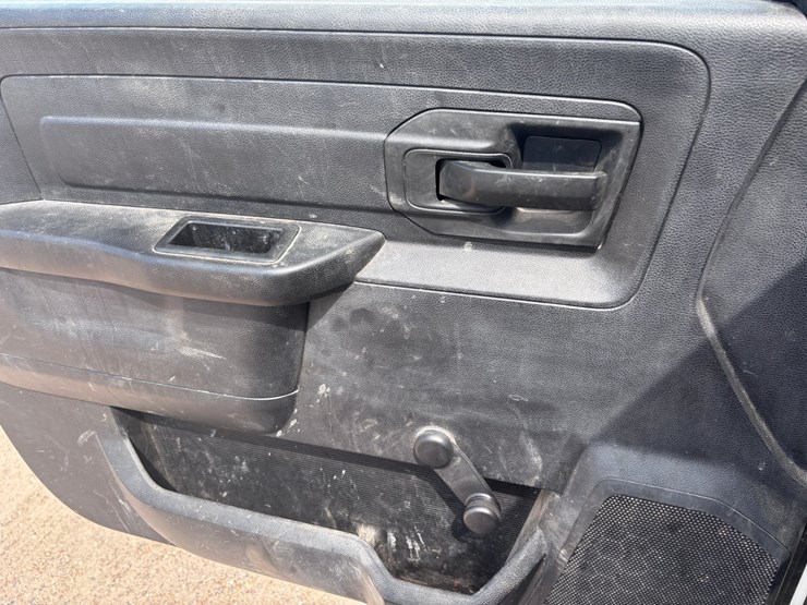 2018-dodge-ram-1500-image-11