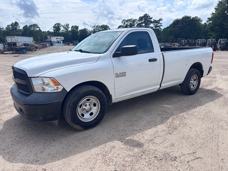 2018-dodge-ram-1500-image-1