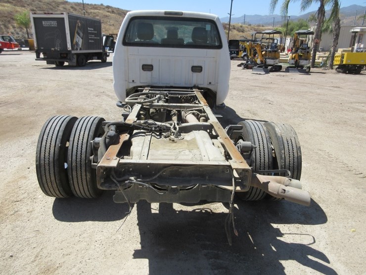 2015-ford-f550-xl-sd-image-11