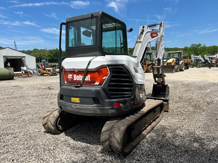 2022-bobcat-e60-image-4