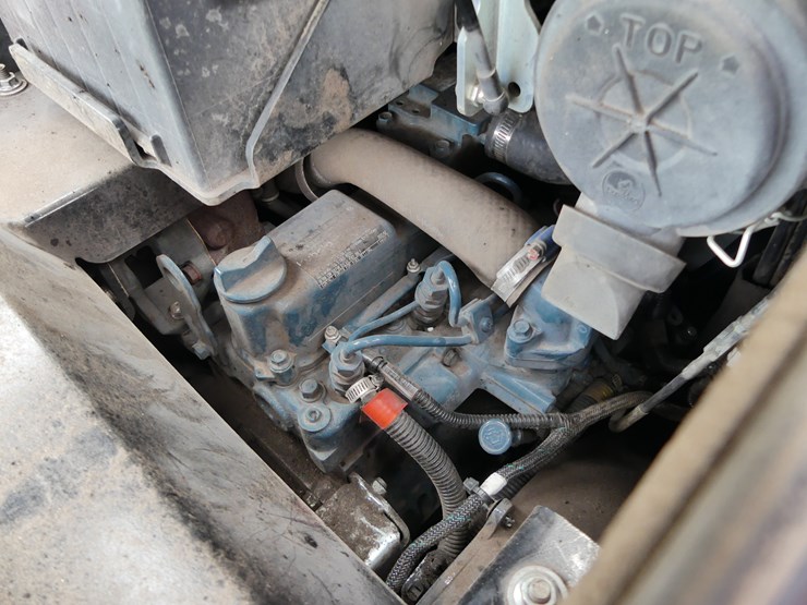 2023-kubota-scl1000-image-15