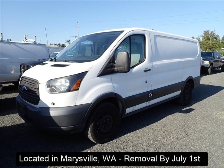 2015-ford-transit-image-1