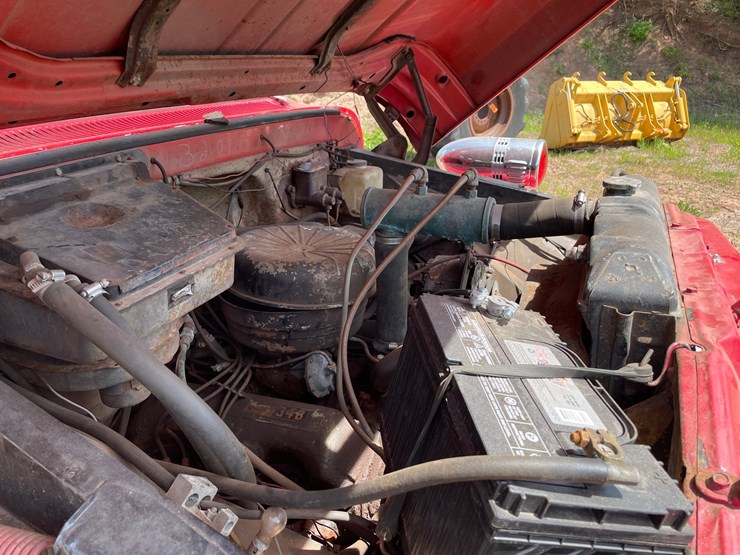 #330-•-1958-chevy-80-(howe)-fire-truck-(no-brakes)-(has-mi.-title)-(wakefield,-mi)-image-54