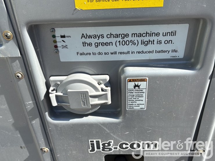 2016-jlg-15mvl-image-25