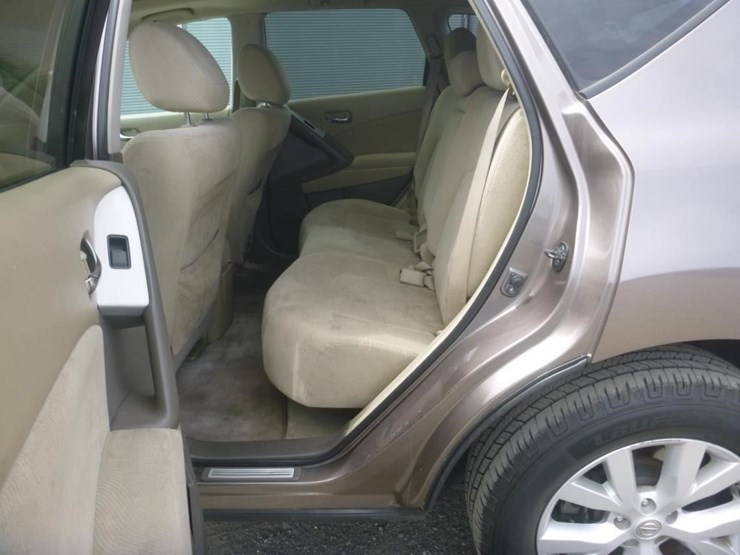 2011-nissan-murano-image-6