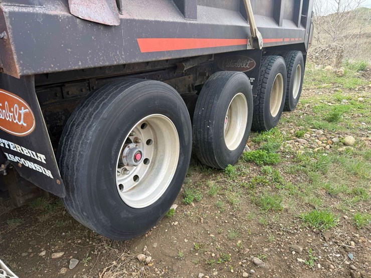1995-peterbilt-dump-truck-image-9