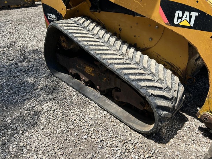 caterpillar-259b3-image-12