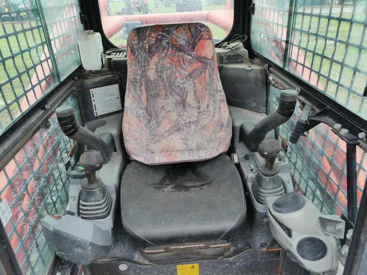 2022-kubota-svl97-2-image-15