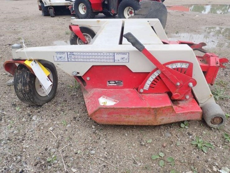 2014-ventrac-4200-image-60