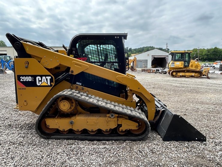 2018-caterpillar-299d2-image-5