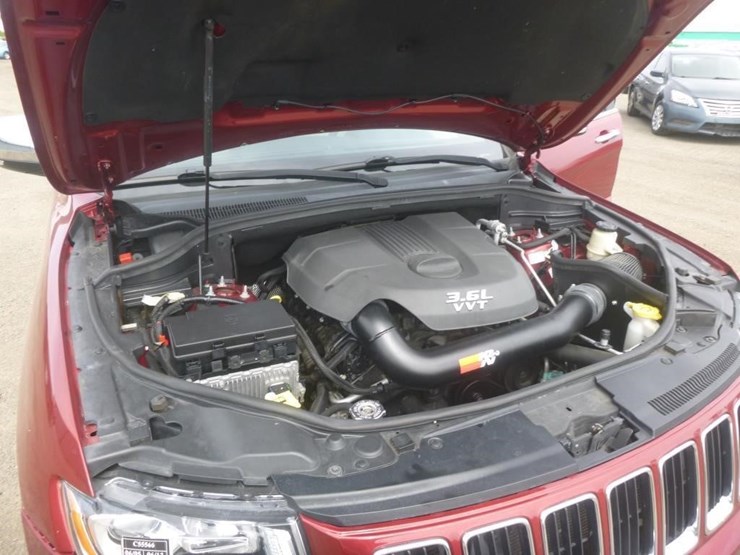 2014-jeep-grand-cherokee-image-11