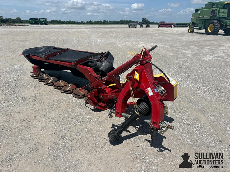 new-holland-h6750-image-1