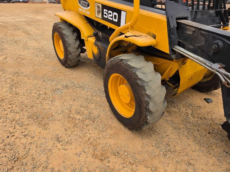 jcb-520-image-7