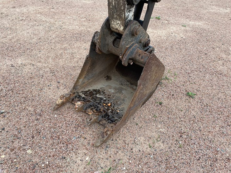 2020-bobcat-e32i-image-13