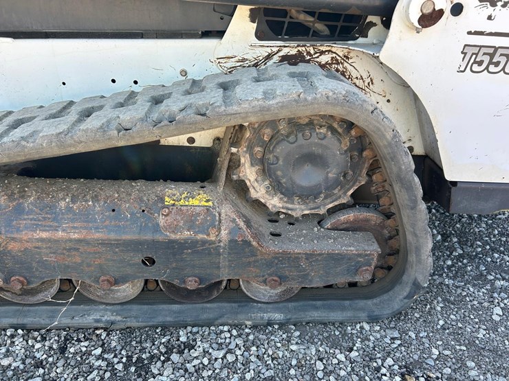 2019-bobcat-t550-image-18