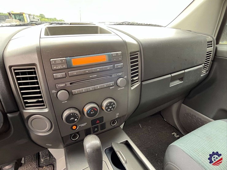 2004-nissan-titan-image-50