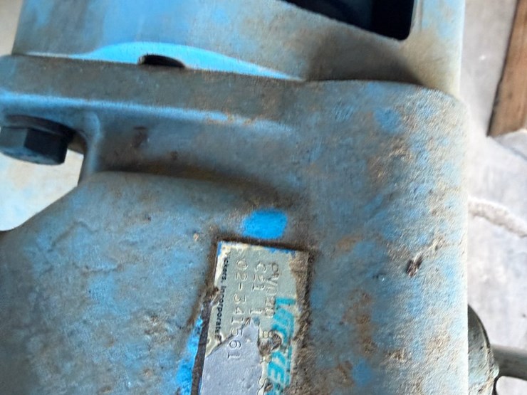 2019-genie-gth1056-image-30