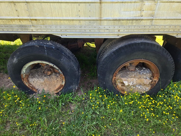 trailmobile-van-image-42