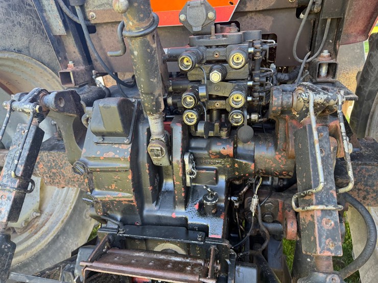 1999-case-ih-mx135-image-6