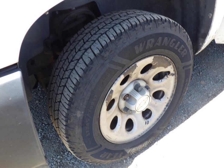 2008-chevrolet-1500-image-14