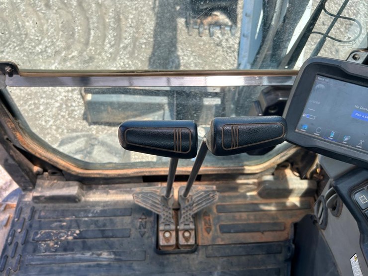 2022-bobcat-e60-image-19