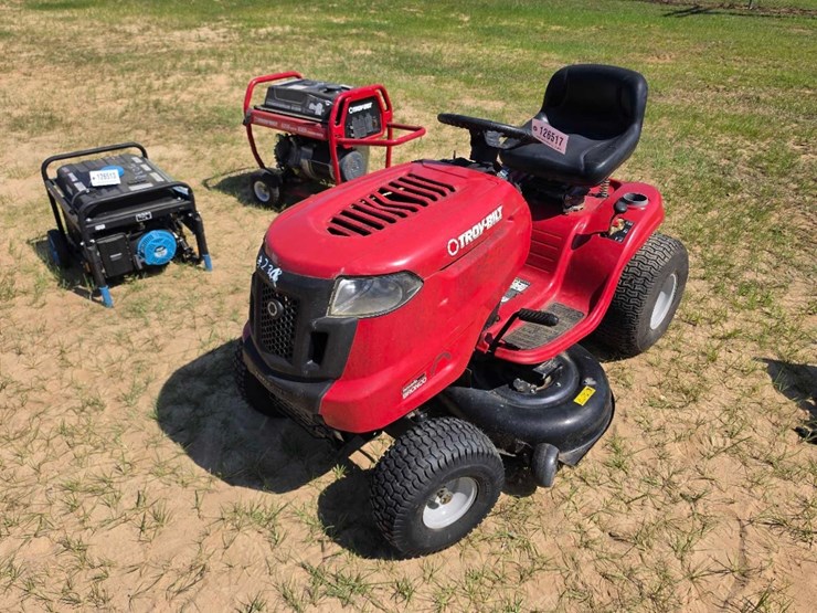 troy-bilt-bronco-image-2