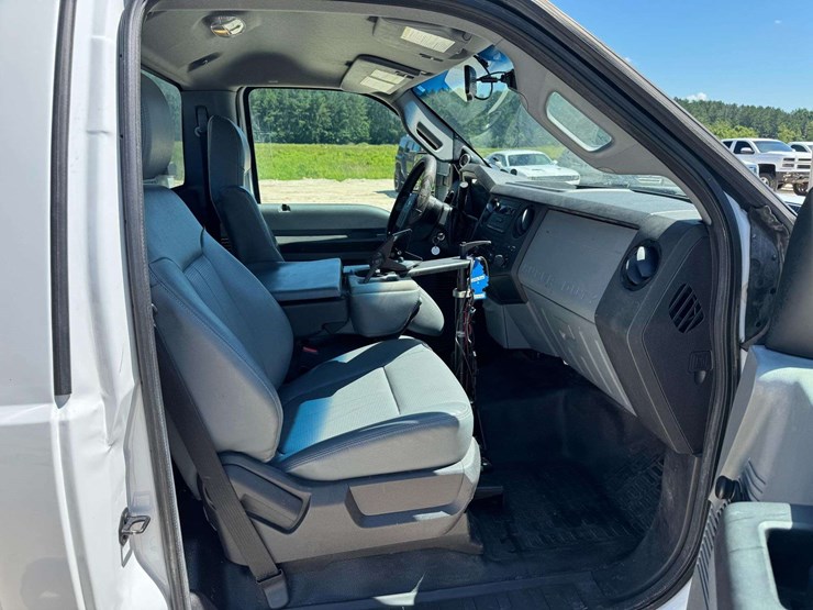 2016-ford-f250-image-14
